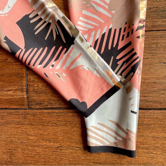 Ultracor Camo Leaf 3/8 Bonded Ultra High Legging - Picture 6 of 14